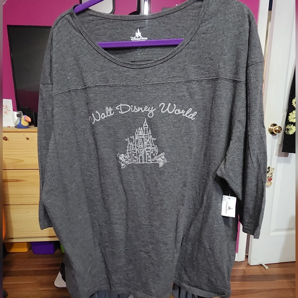 NWT Disney Walt Disney World Top
